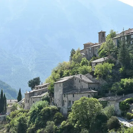 A Beautiful 2 Persons Studio In A Chateau With Swimming Pool Montbrun-les-Bains Exterior photo